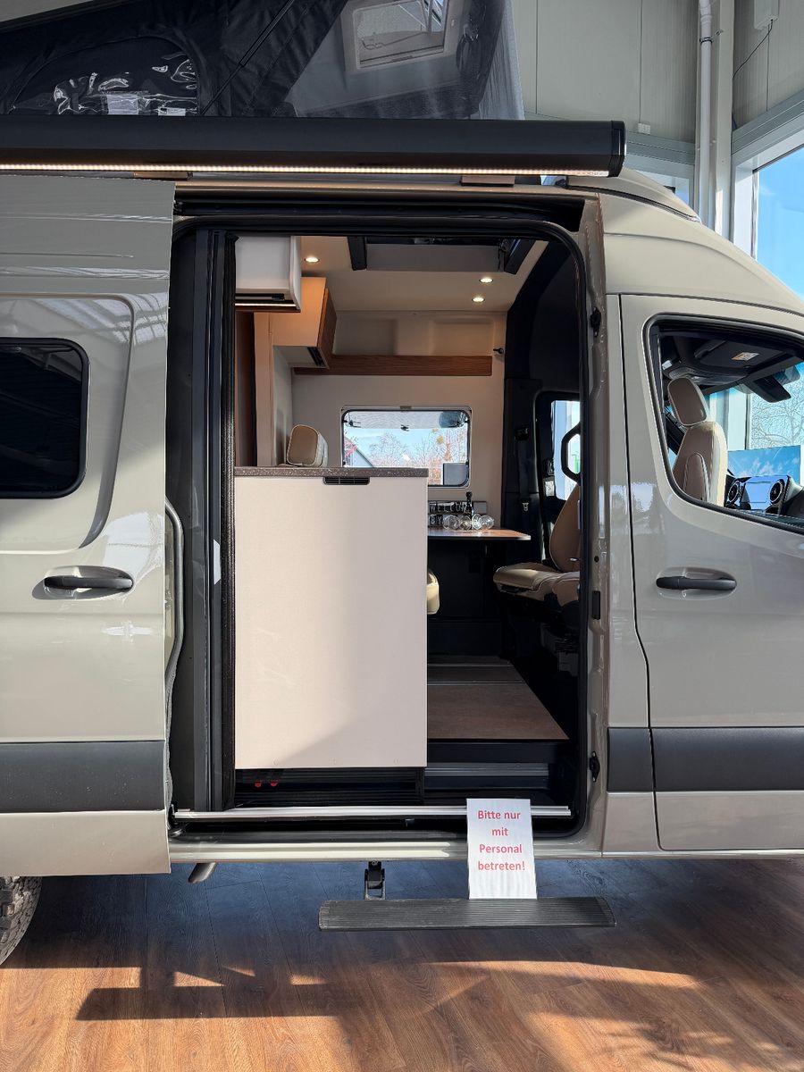 Fahrzeugabbildung Bürstner Habiton HMX 6.0 - 4x4 - Aufstelldach -OFFROAD