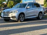 BMW X5 Diesel 4.0 M Paket voll PANO Tüv Neu TOP  - BMW X5 mit Diesel-Antrieb: 4.0