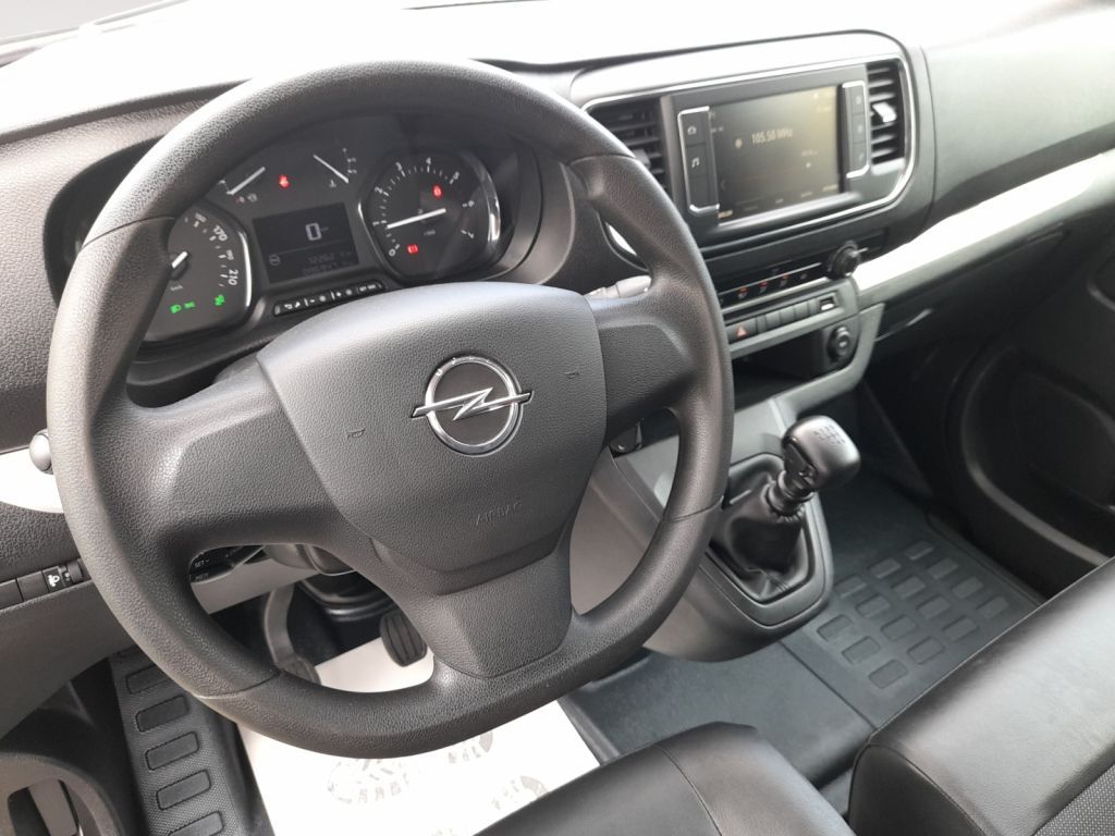 Fahrzeugabbildung Opel Vivaro 1.5 D Cargo M Elegance, Rückfahrkamera