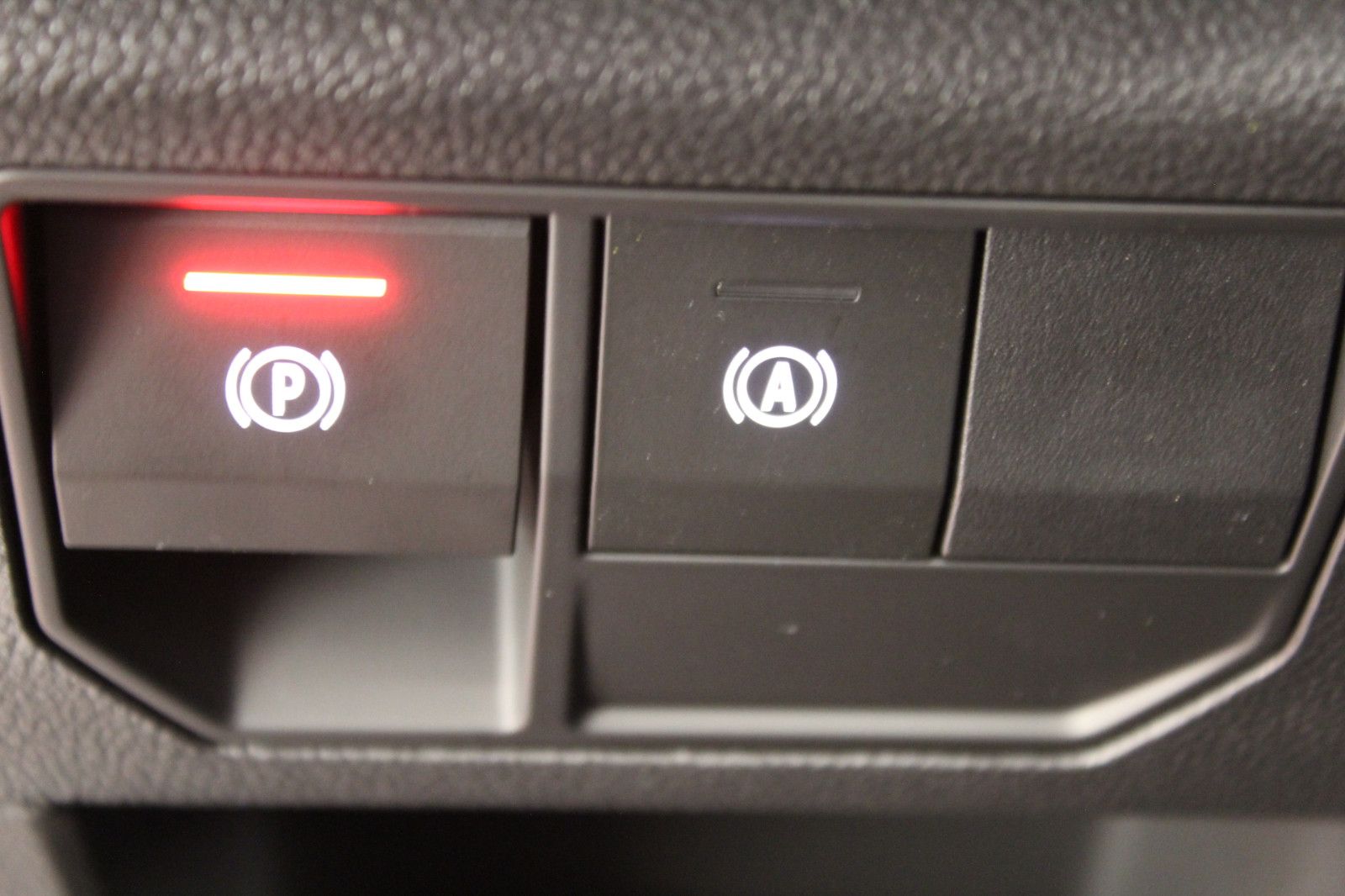 Fahrzeugabbildung Renault Espace E-Tech Full Hybrid 200 Esprit Alpine 7Sit