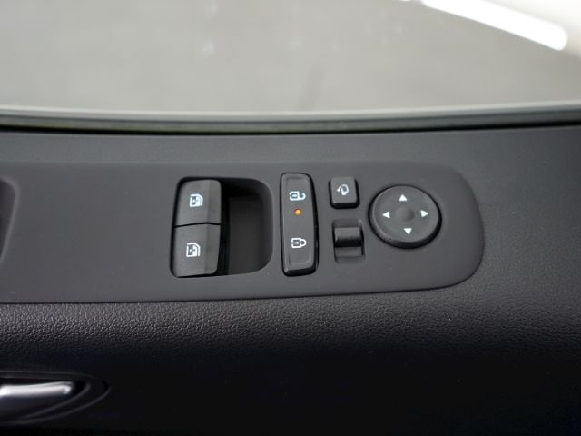 STARIA HEV PRIME AUTOMATIK 9-SITZER+VOLL LED+360