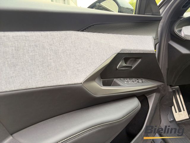 5008 GT HYBRID 145 7-Sitzer Vollausstattung