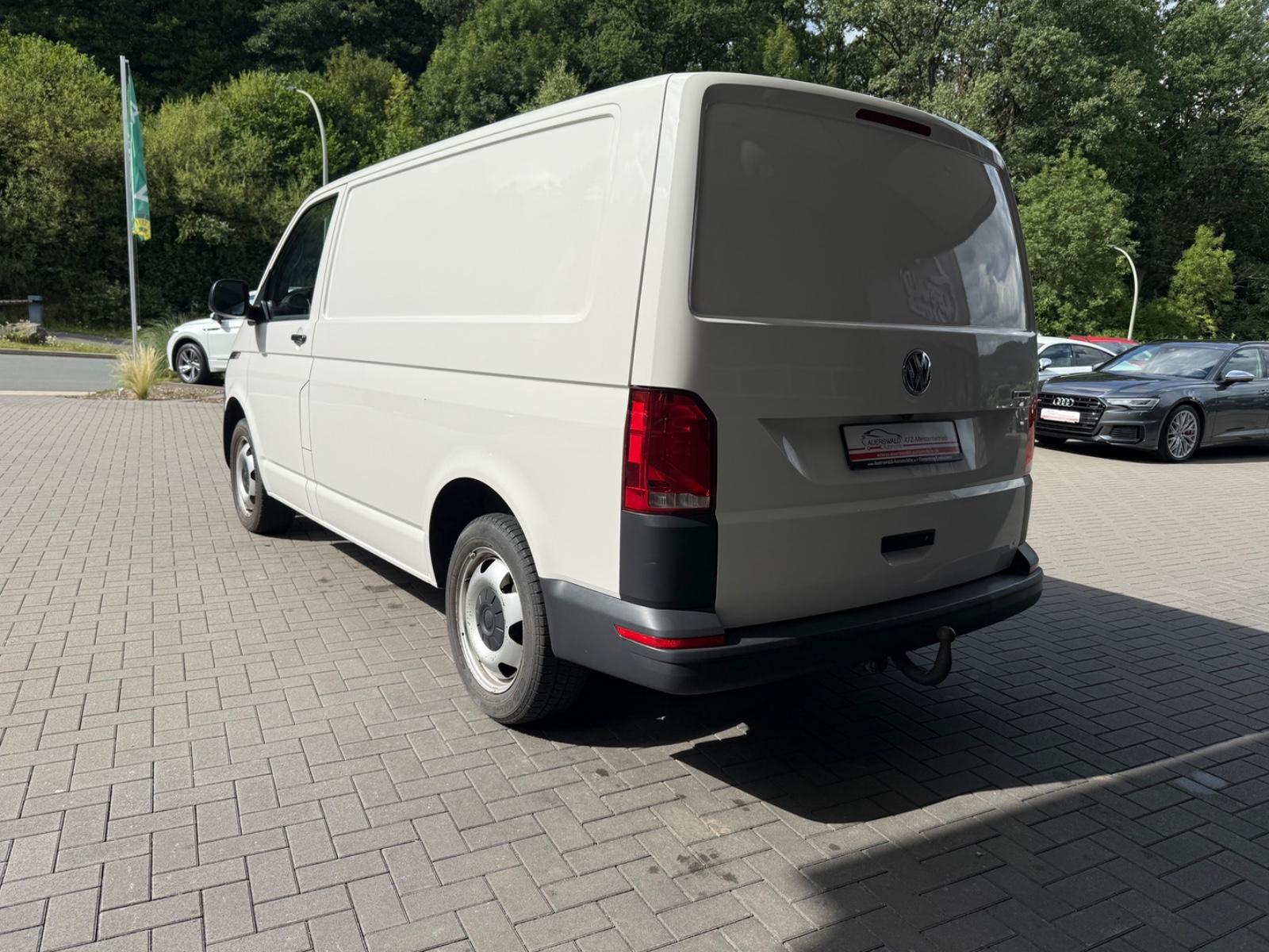 Volkswagen T6.1 Transporter 4MOTION *DSG *3Sitze *APP *AHK