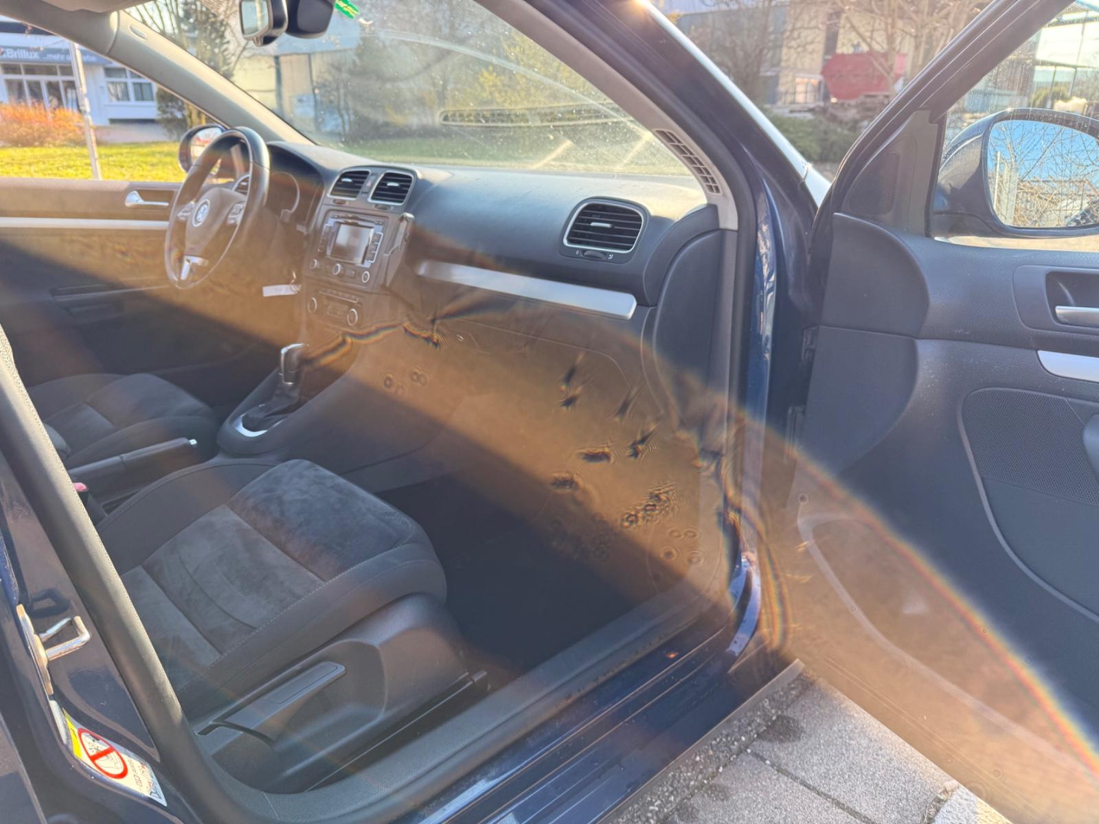 Volkswagen Golf 2012 — photo 12