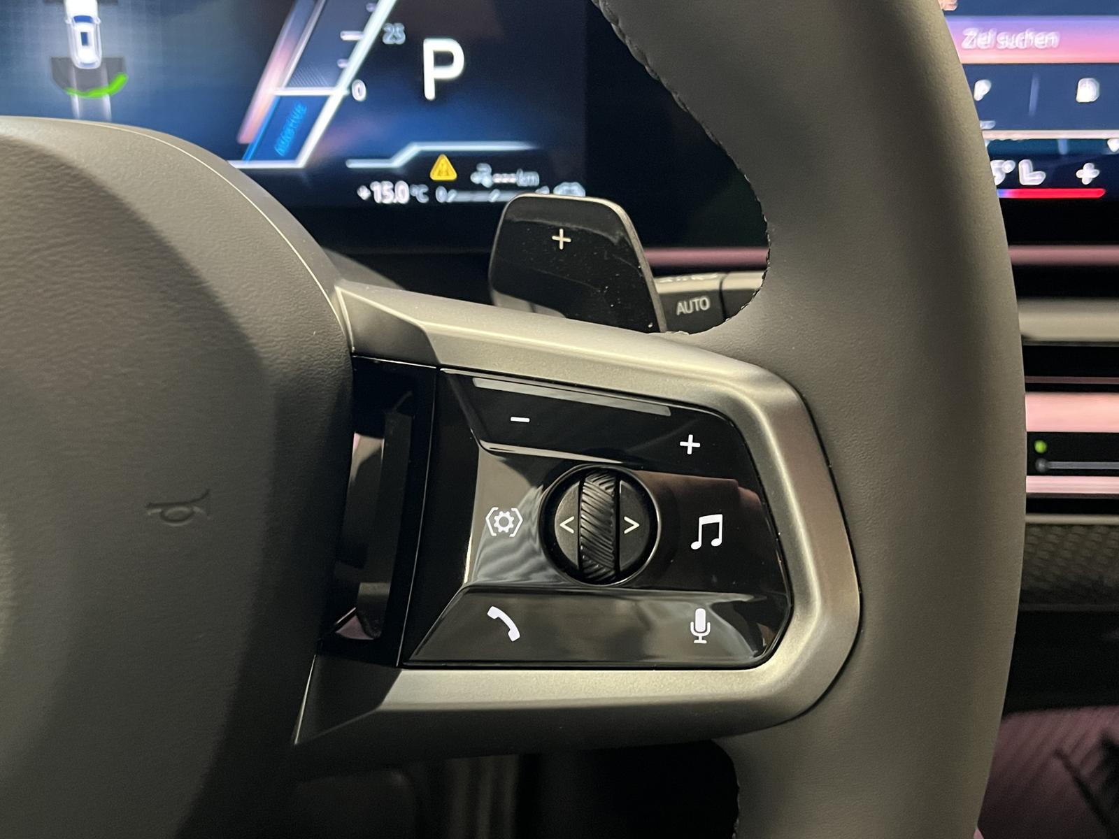 BMW 530 e M Sport*AHK*Leder*R-Cam*Harman-Kardon*ACC*