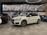 BMW 225 Active Tourer *HEAD-UP*KAMERA*NAVI*ACC* - mit Hybrid-Antrieb: Van