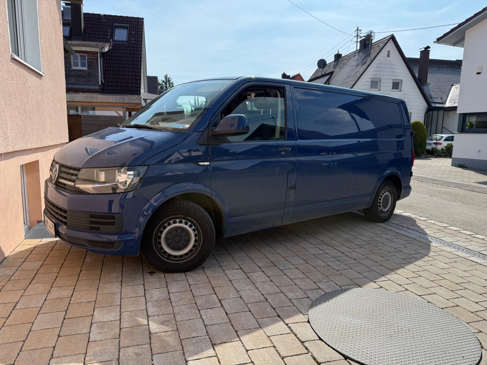 Volkswagen T5 Transporter Kasten lang 4Motion/Navi /Standh.