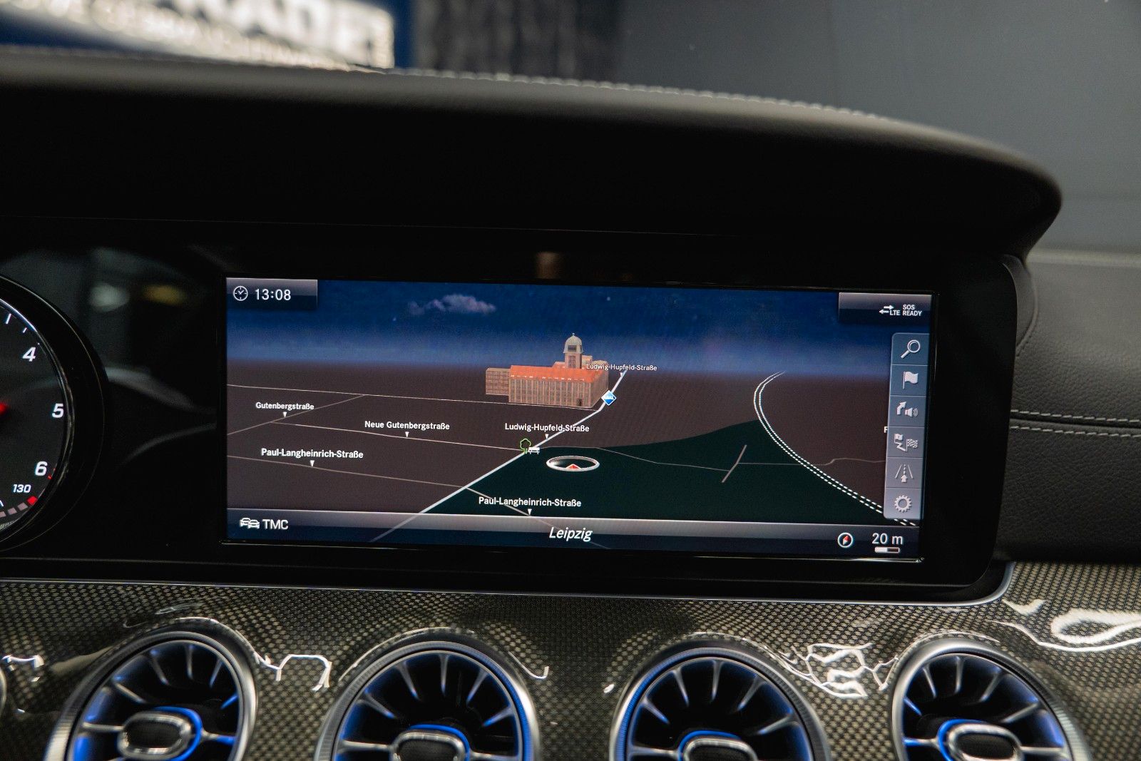 Fahrzeugabbildung Mercedes-Benz CLS 400d 4Matic AMG Night-Paket *Burmester*ACC*