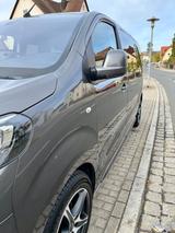 Peugeot Traveller 2,0l BlueHDi 180 - 1. HD 6 Sitzer - Peugeot: L1h1