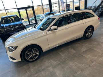 Mercedes-Benz E 350 d *4Matic*Led*Multibeam*Pano*AHK*