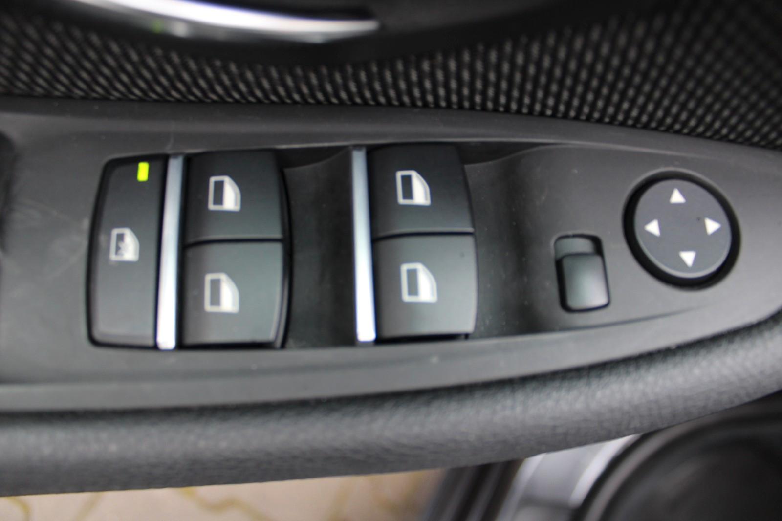 BMW 530d  AHK/Navi Prof./Xenon/Head-Up/SHZ/PDC