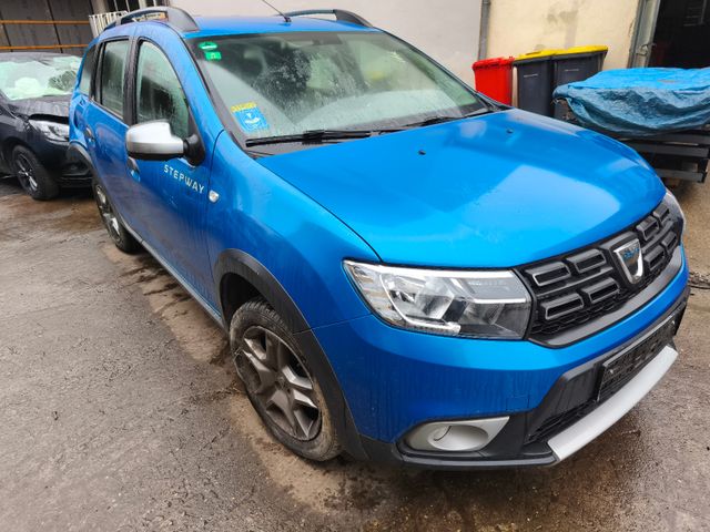 Dacia Logan MCV II Kombi Stepway