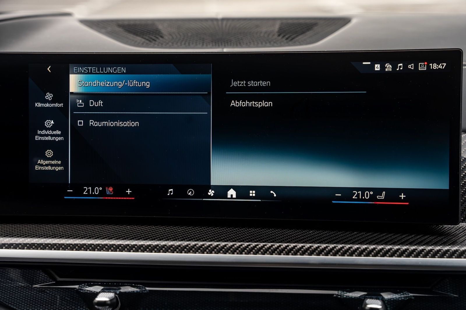 Fahrzeugabbildung BMW X5 40d xD M-SPORT PRO|AHK|MASSAGE|LIFT|CARBON