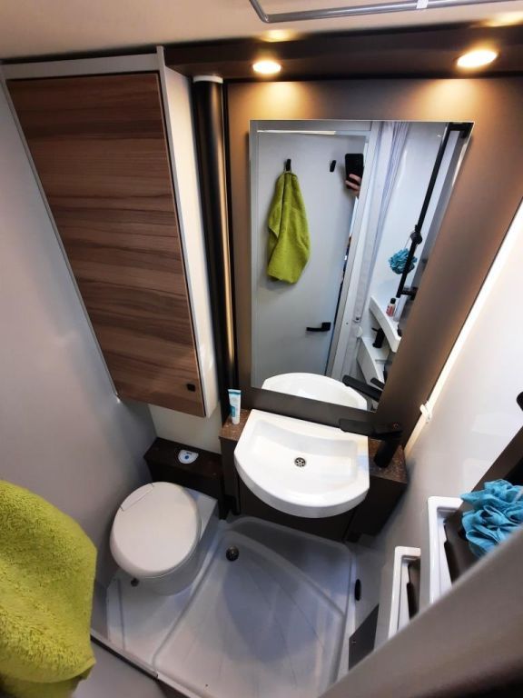 Fahrzeugabbildung Bürstner B66 690 TD Verfüg./SAT/Markise/Rüfa