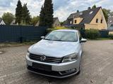 Volkswagen Passat 2.0 TDI Trendline BlueMotion Technolo... - Volkswagen Passat aus 2011: Bluemotion