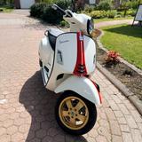 Vespa GTS Super 125er Racing Sixtees, neuwertig - VESPA SI