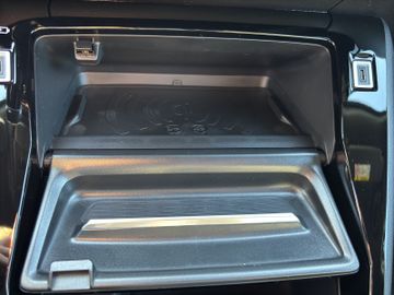 Peugeot 2008 GT HYBRID 145 e-DSC6 AWR*ACC*NAVI*360°