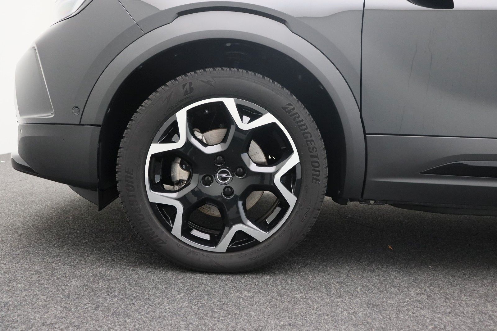 Fahrzeugabbildung Opel Mokka e GS Line
