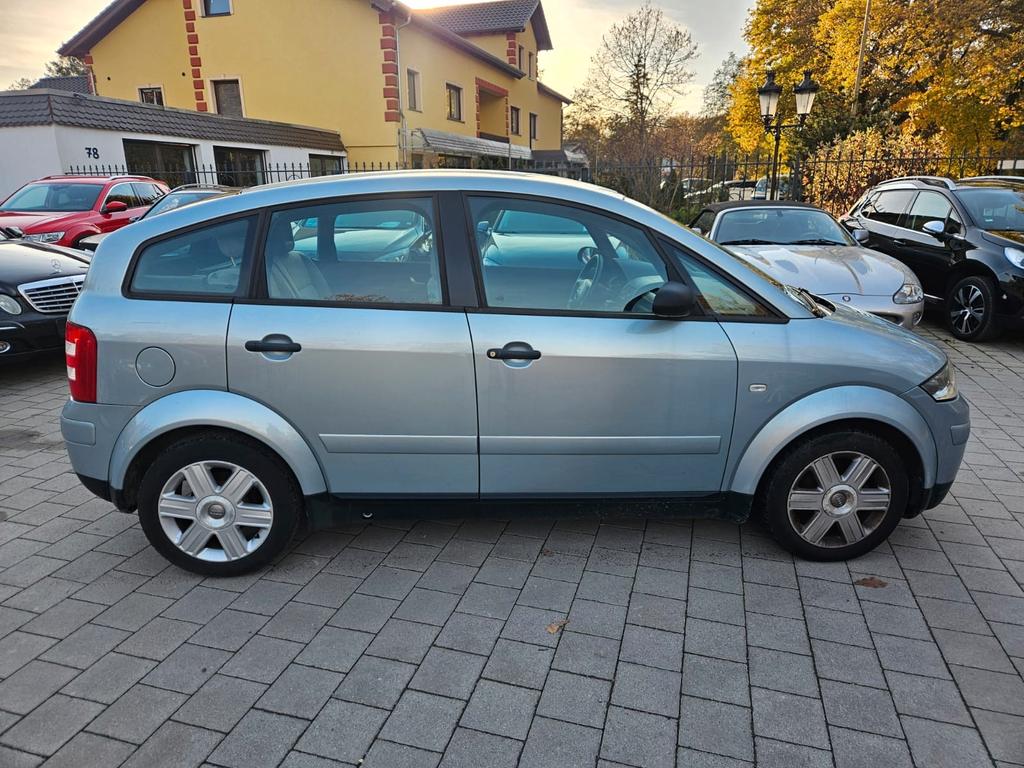 Audi A2