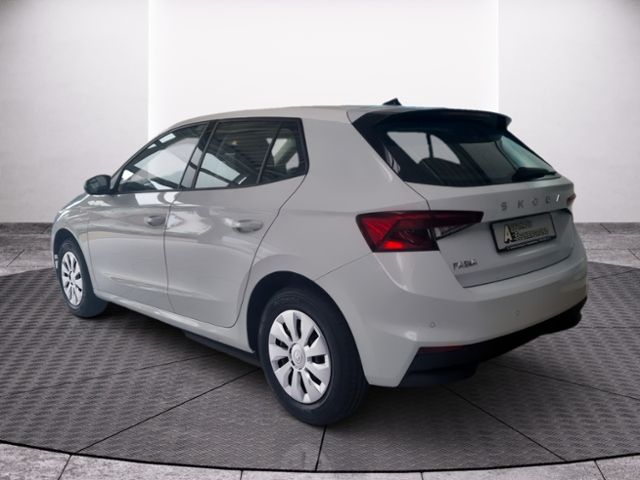 Fahrzeugabbildung SKODA Fabia 1.0 TSI Essence KLIMA SHZ PDC LED