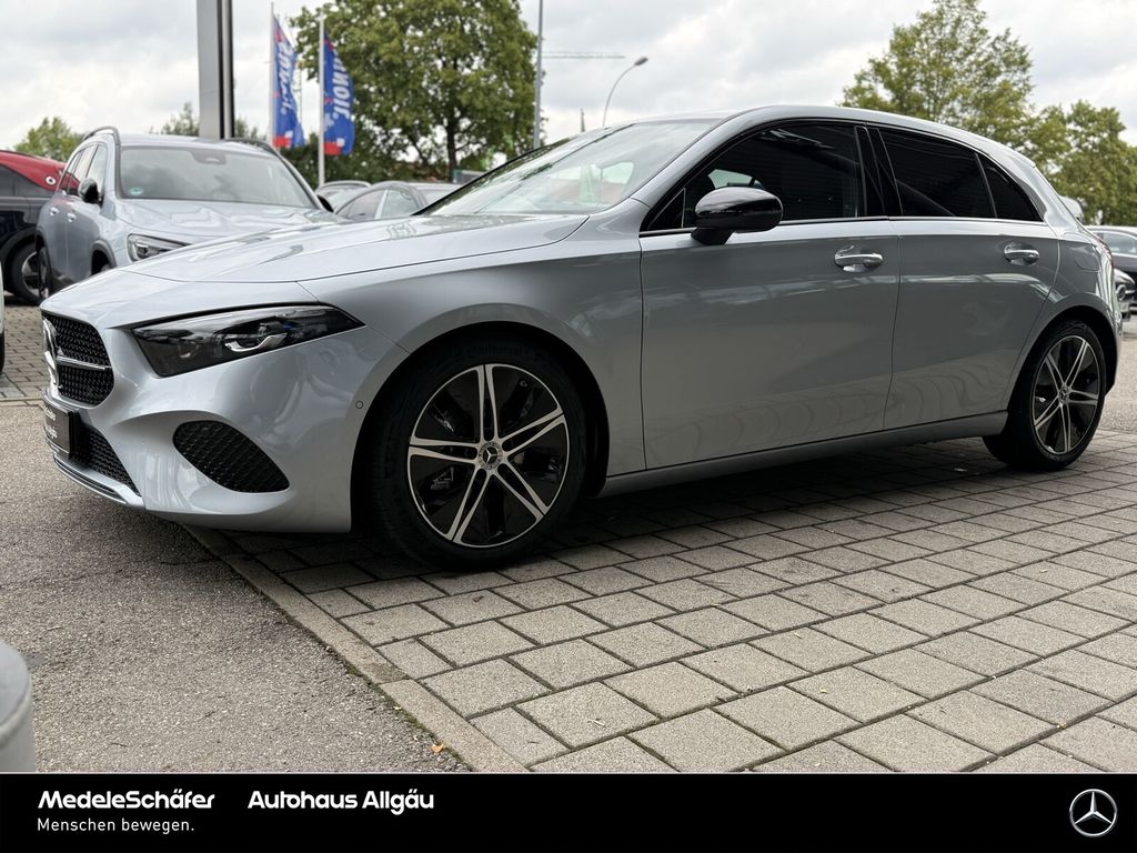 Mercedes-Benz A 200 — fotografia 3