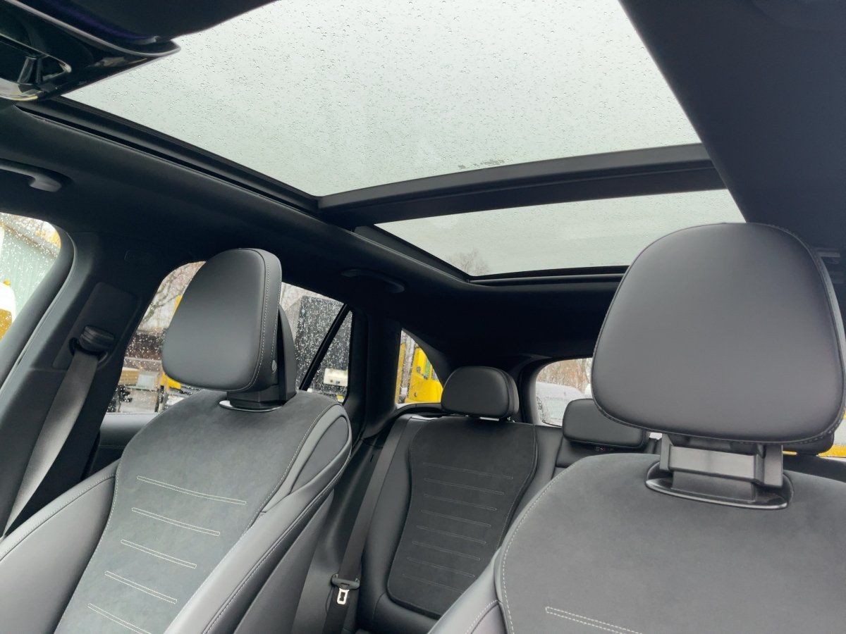 Fahrzeugabbildung Mercedes-Benz GLC 220 d 4M AMG/Night/Pano/Kamera/AHK