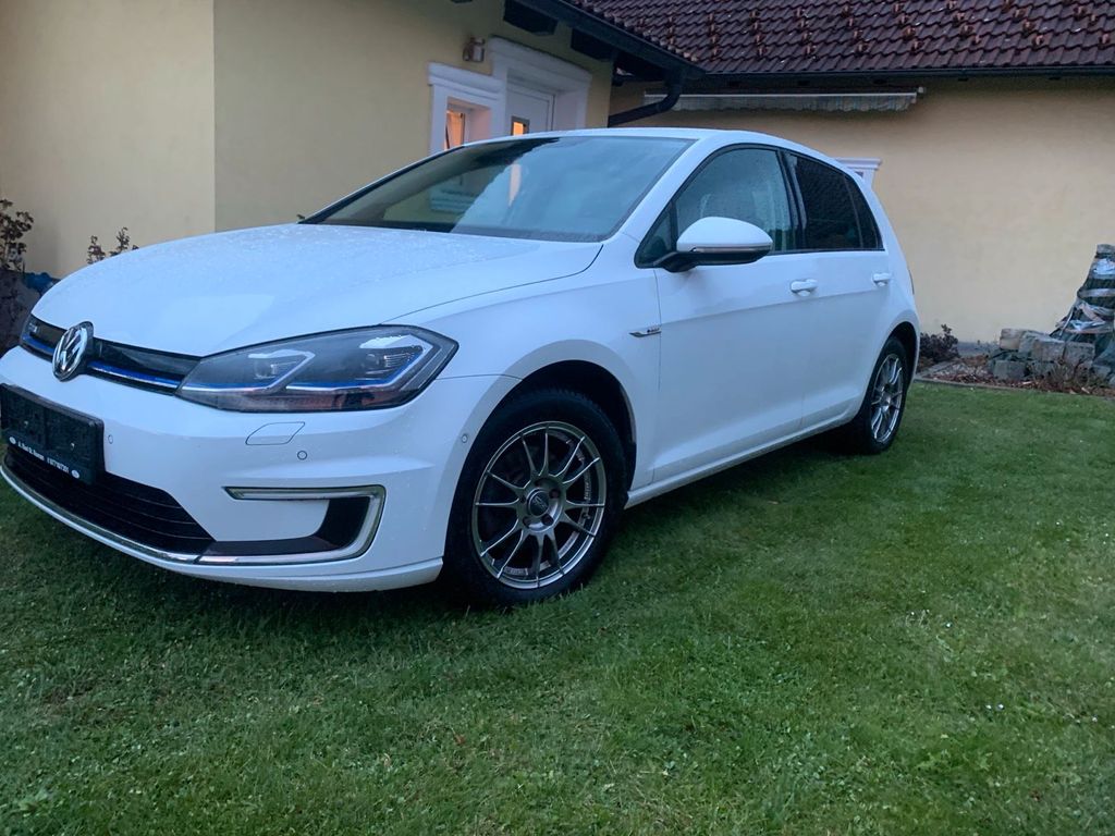 Image of Volkswagen Golf