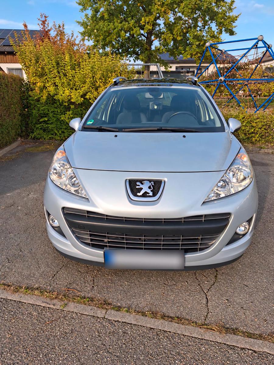 Peugeot 207 2012 — photo 14