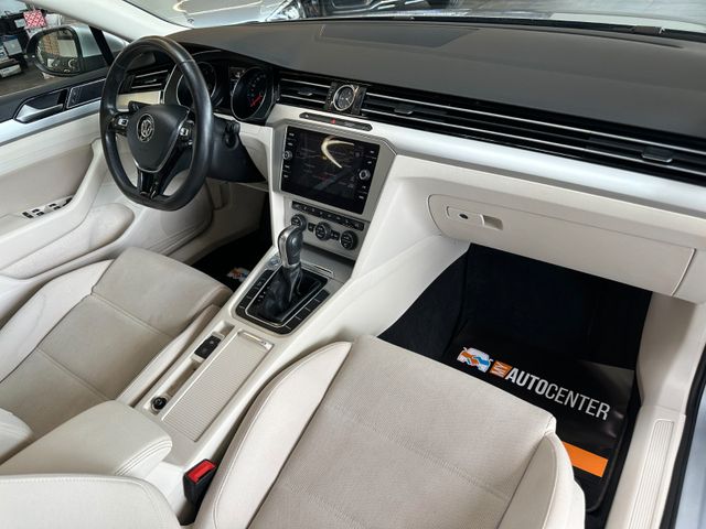 MYAUTOCENTER – Gebraucht- und Jahreswagen mit Werkstattservice in Pfaffenhofen Volkswagen Passat Variant Comfortline *Navi*AHK*Kamera*