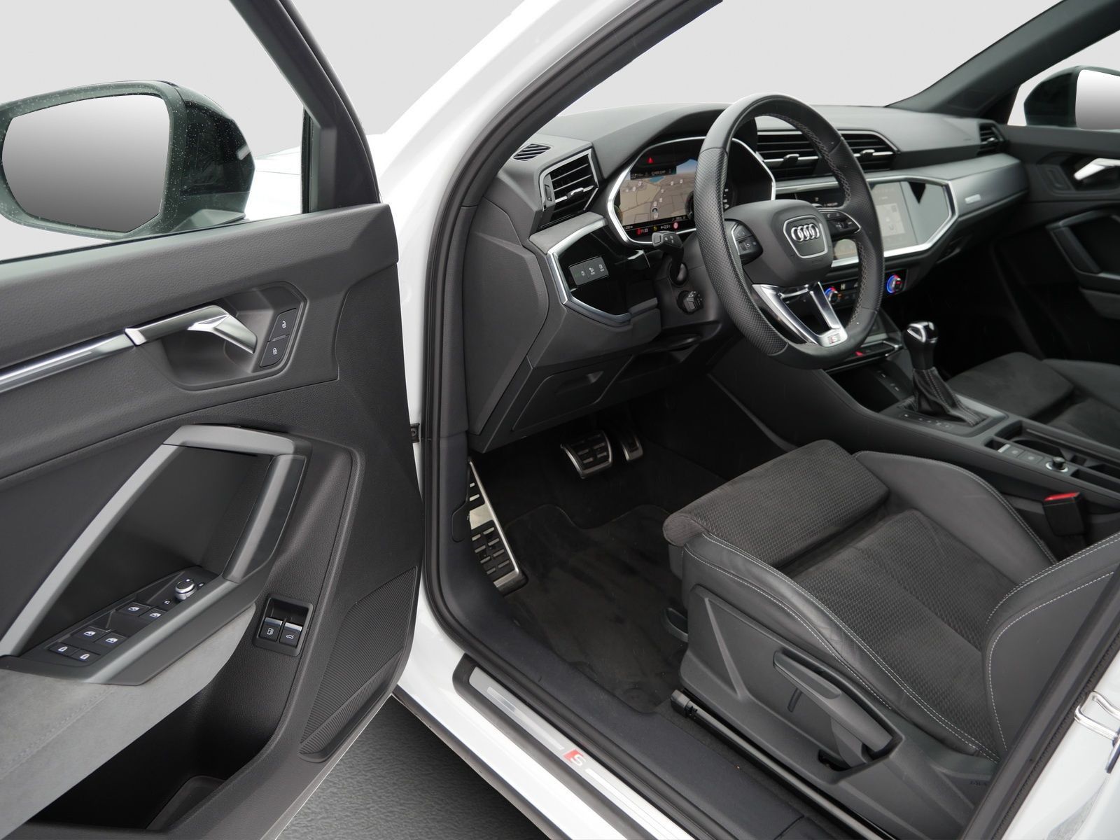 Audi Q3 - Bild 15