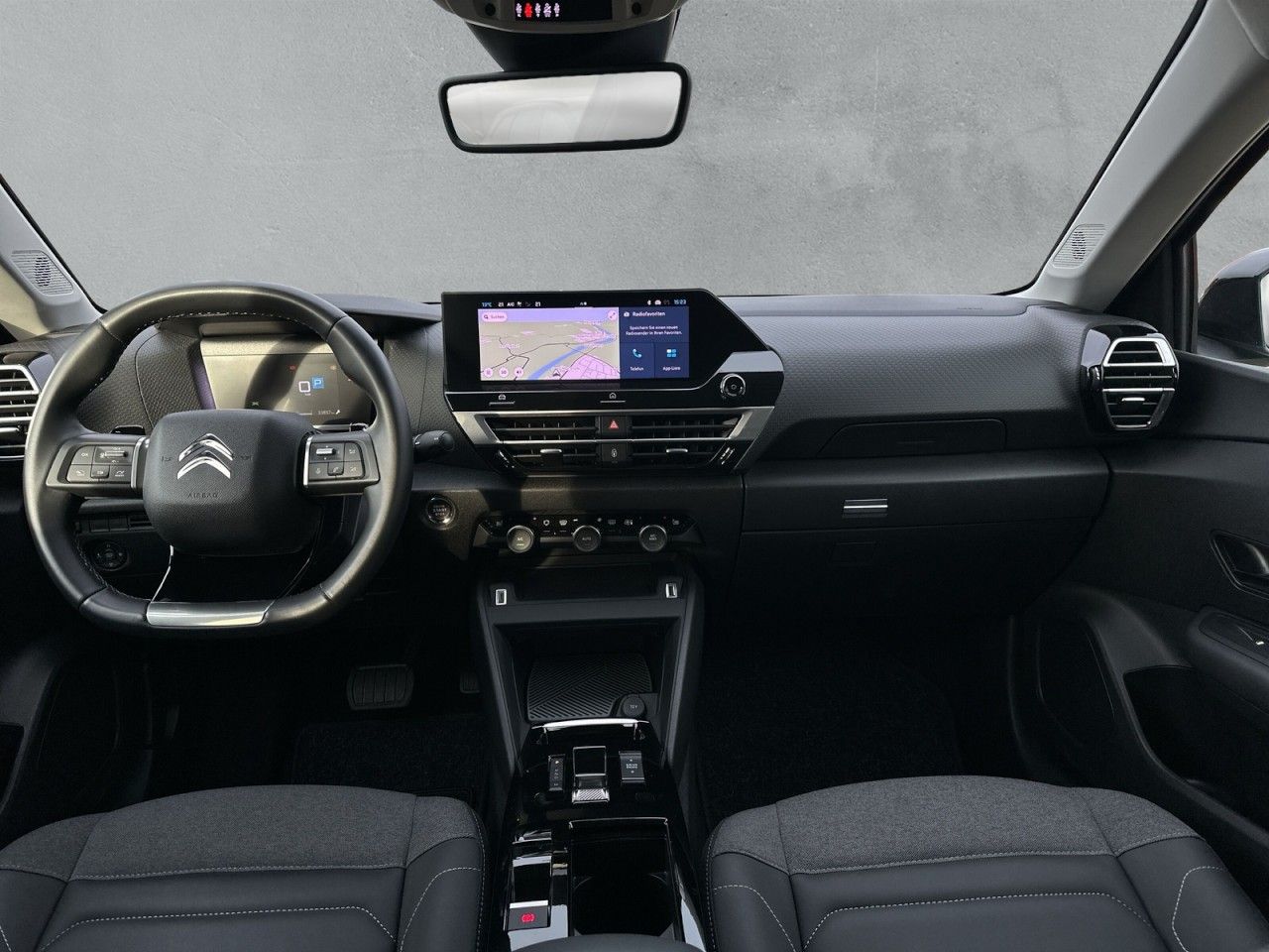 Fahrzeugabbildung Citroën C4 PureTech 130 S&S EAT8 Shine