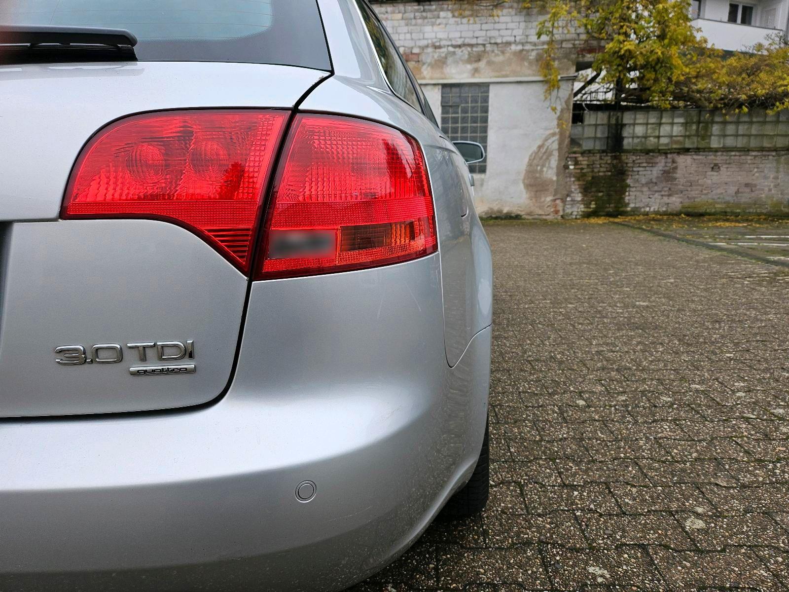 Audi A4 2008 — photo 12