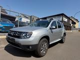 Dacia Duster I Prestige 4x4 - silberne Dacia Duster