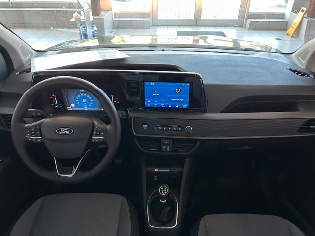 Ford Tourneo Courier Titanium Winterpaket 5JGarantie!