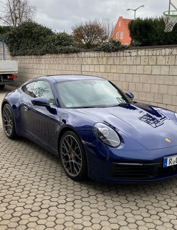 Image of Porsche 992