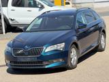 Skoda Superb Combi Ambition DSG, Leder, NAVI, Euro6