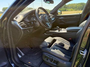 BMW X6 M50 - 12