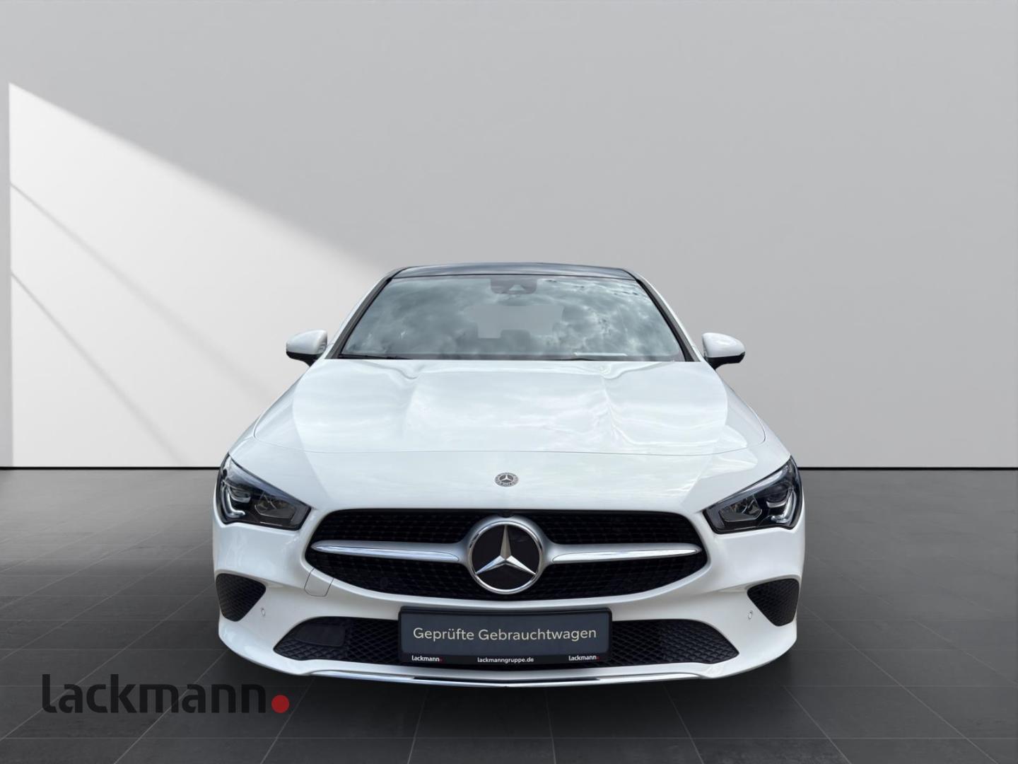 Mercedes-Benz CLA d Shooting Brake *Navi*Pano*LED*360Grad°, миниатюра 3