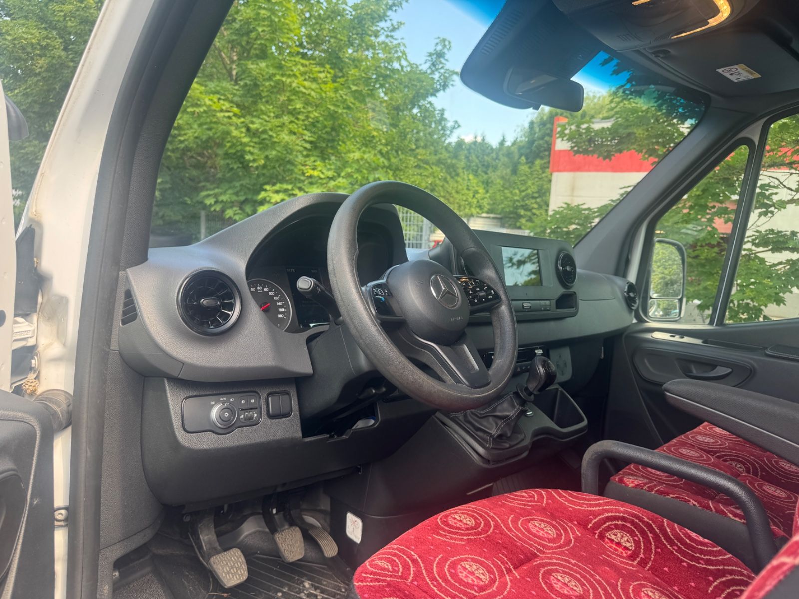Fahrzeugabbildung Mercedes-Benz Sprinter III 314 CDI 9 Sitzer Klima+Lane+Toterwi