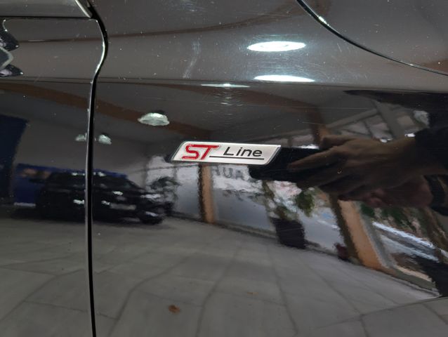 Ford Focus Turnier ST-Line 1.5 Eco 150PS