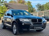 BMW X3 Baureihe X3 xDrive 20 d SITZH ANGHK - BMW X3: Si
