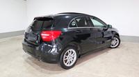 Mercedes-Benz A 200~Kamera~PDC~Vollleder