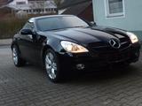 Mercedes-Benz SLK 200 KOMPRESSOR - - Mercedes-Benz SLK 200 aus 2010: Kompressor