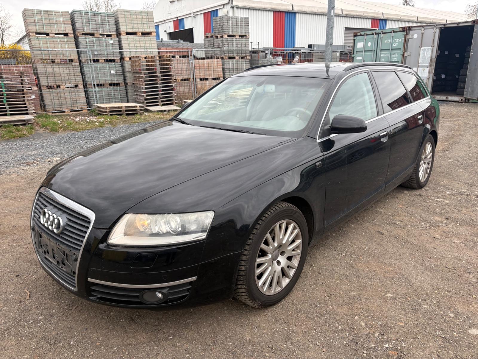 Audi A6 Avant 2.4 quattro