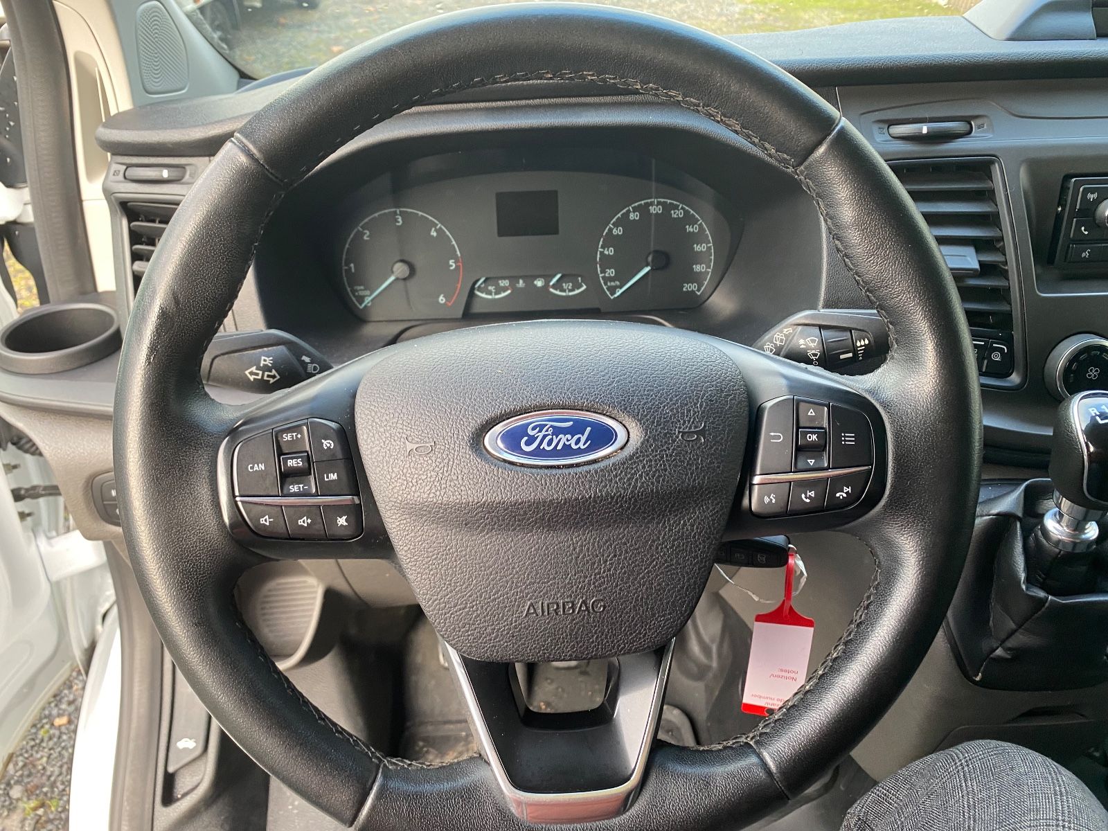 Fahrzeugabbildung Ford Transit Custom Kasten340 L2Trend,1Hd,AHK,38354Km