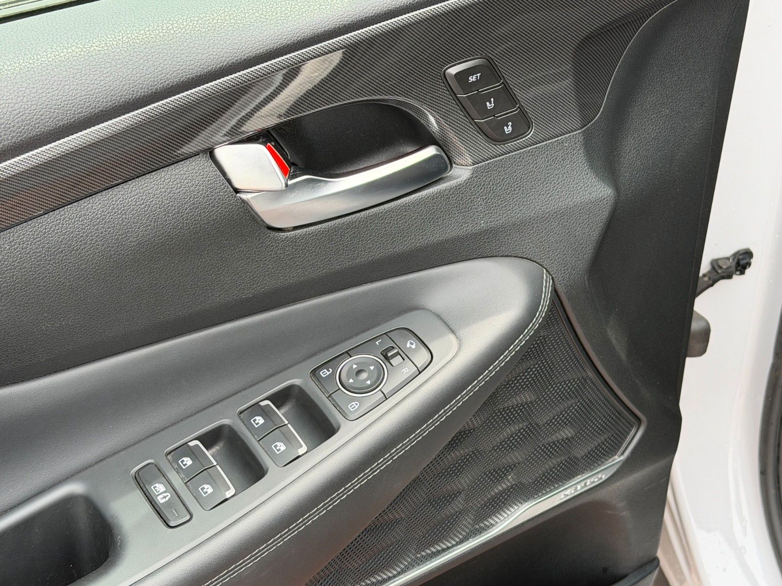 Fahrzeugabbildung Hyundai SANTA FE 1.6 T-GDI Plug-In-Hybrid Prime *ACC*360