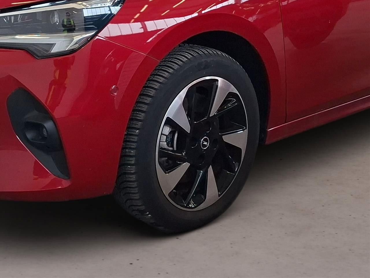 Fahrzeugabbildung Opel Corsa-e F ELEGANCE 3-PHASIG NAVI/LED/KAMERA/DAB+