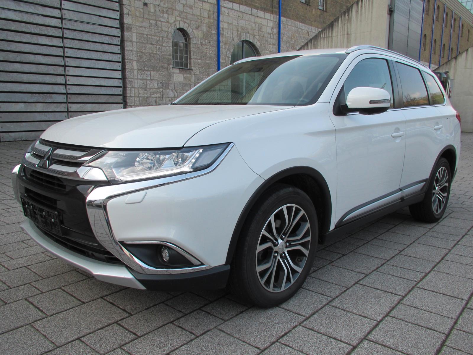 Mitsubishi Outlander Edition+ 4WD LED Kamera Alu Sitzh.