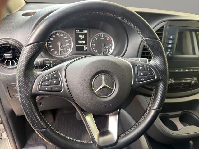 Mercedes-Benz Vito Tourer 114 CDI extralang Edition LEDER – Bild 12 von 19