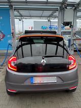 Renault Twingo SCe 75 Signature - Renault Twingo mit Panoramadach